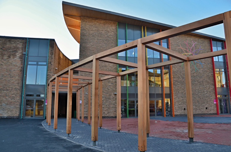 StruCon – projekt Our Lady & St. Joseph Catholic Primary School